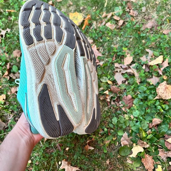 Altra Road Running Shoes - Picture 4 of 5